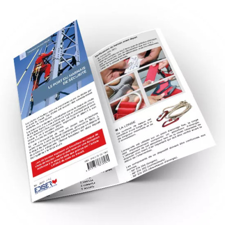 Mockup dépliant 4 volet harnais de sécurité