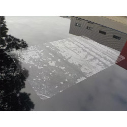 Adhésif de protection pour panneau de toit